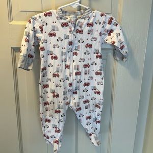 Kissy kissy )-9 month onesie. Very gently used, great condition.